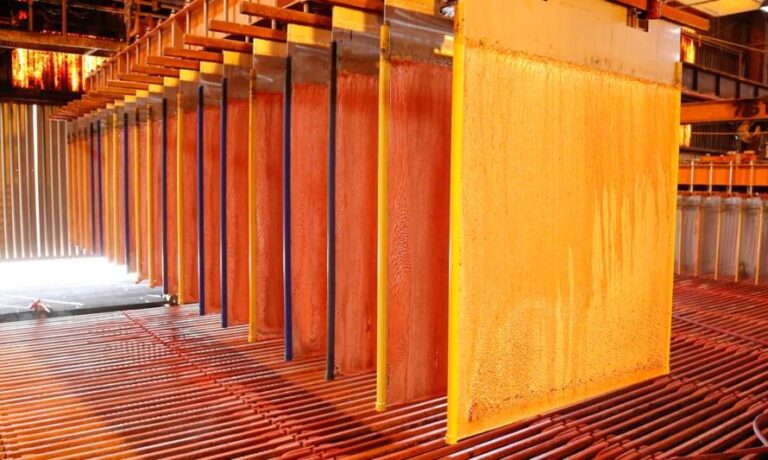 1,2% sube el precio del cobre durante la última semana