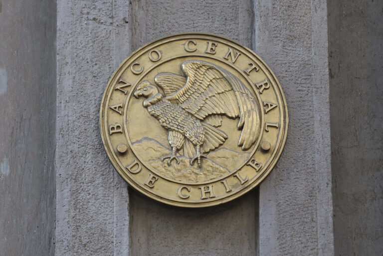 Informe del Banco Central: Análisis del Imacec de junio 2023 y sus Implicaciones Económicas