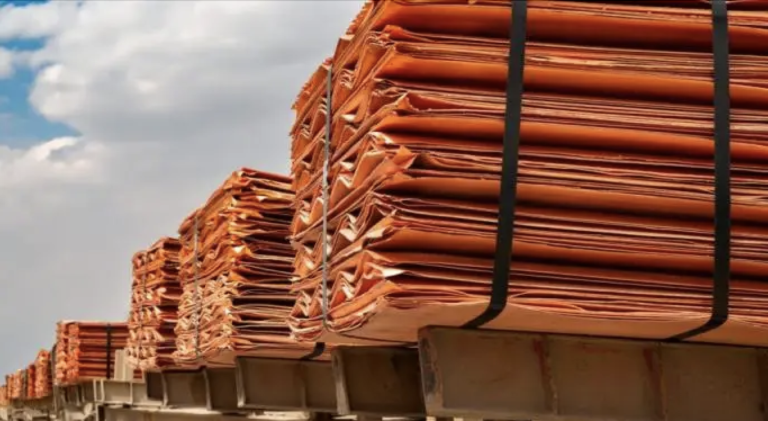 Factores clave en la caída del precio del cobre esta semana