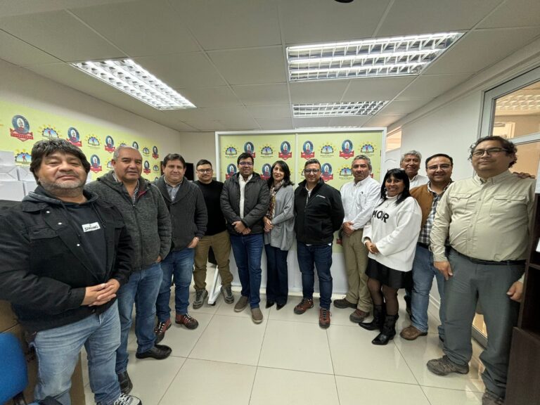 Continúan las reuniones entre sindicatos de Caserones, Candelaria y LMC