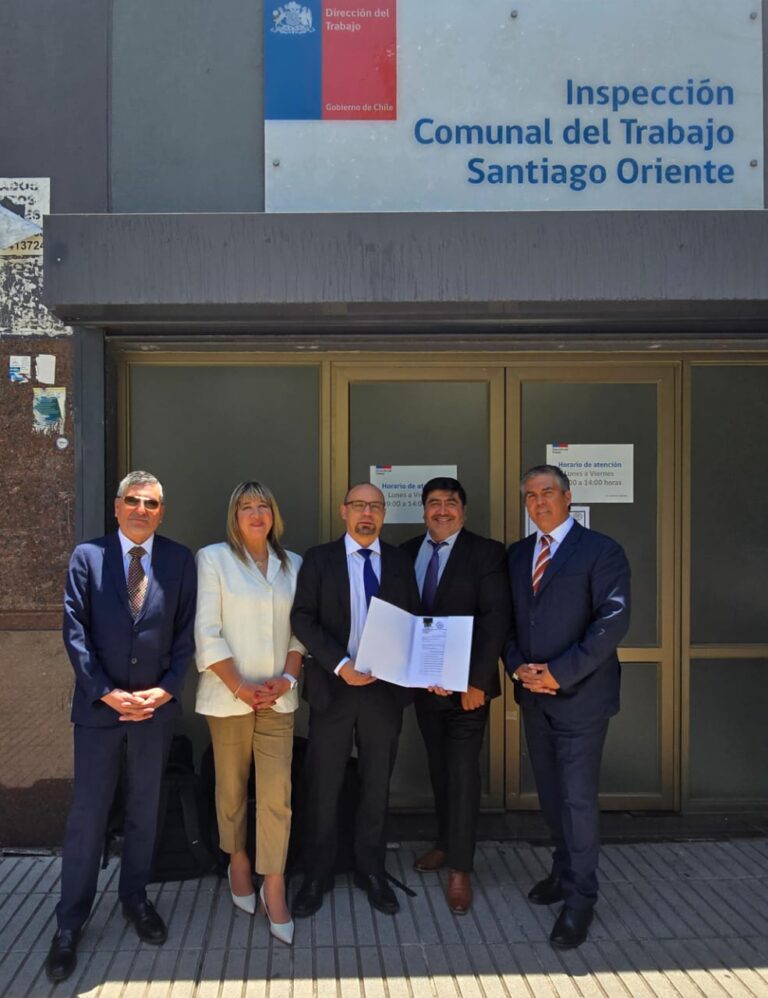 Sindicato de Supervisores de Caserones firma Convenio Colectivo con importantes beneficios para los socios