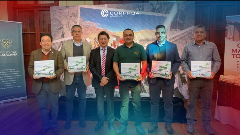 Sindicato participa en lanzamiento de libro conmemorativo por los 10 años de Caserones