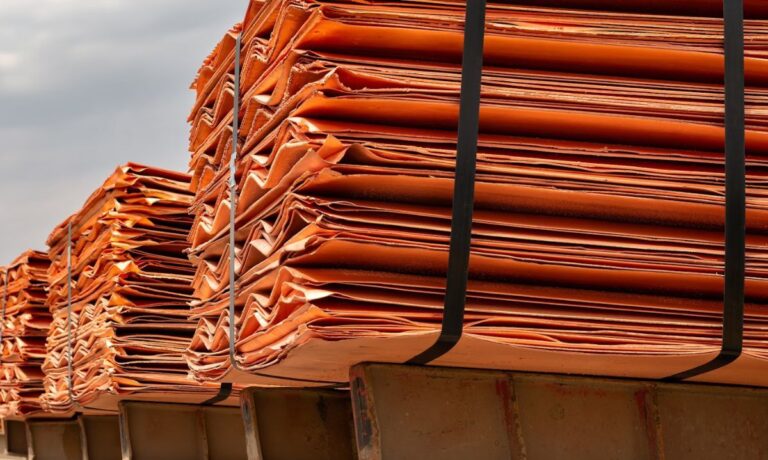 Chile lideró exportaciones mundiales de cobre y litio durante 2024