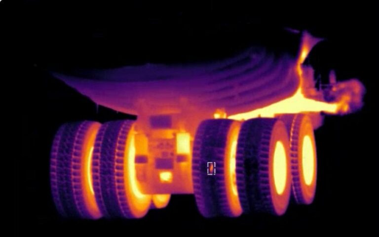 Caserones incorpora inteligencia artificial para fortalecer seguridad en monitoreo de neumáticos CAEX