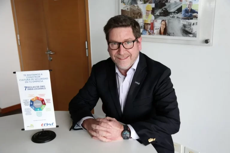 Daniel Mas selló su primer acercamiento con gremios mineros de Coquimbo tras designación como biministro