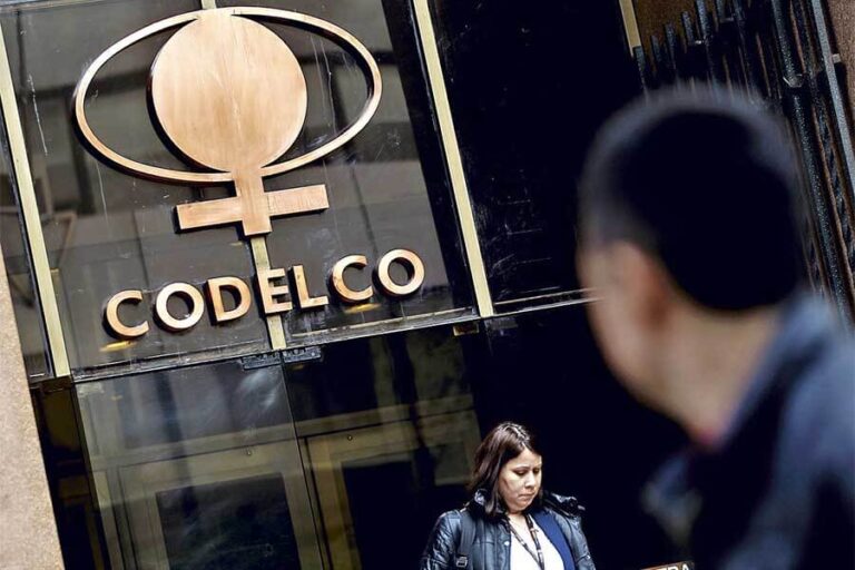 Codelco despidió a alto ejecutivo y presentó denuncia penal por manipulación en cifras de producción
